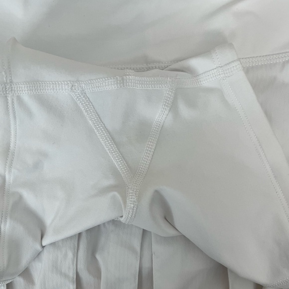 Lululemon Run: Pace Setter Skirt White - Picture 6 of 8